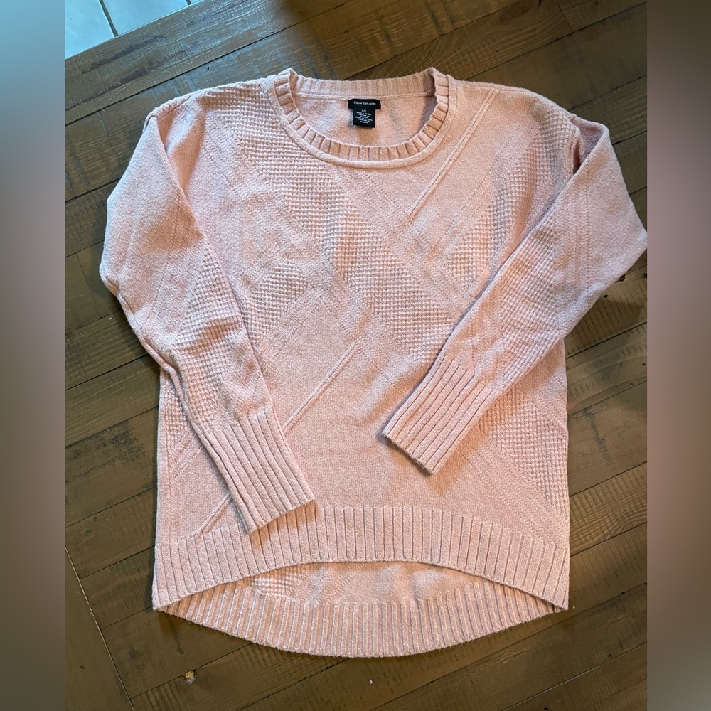Like new Calvin Klein Jeans Soft Pink Crew Neck Sweater